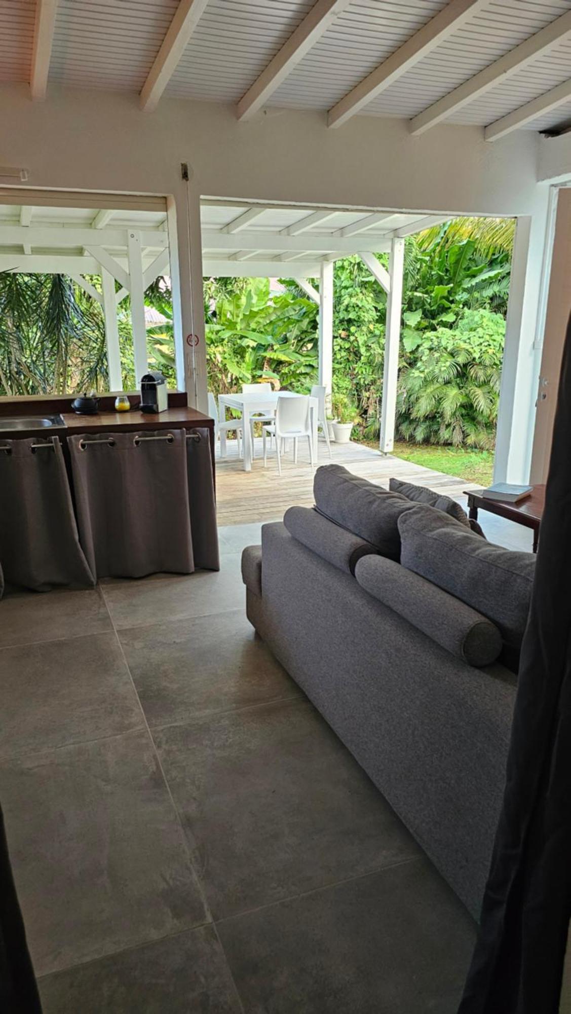 Habitation Villa Les Cassias Petit-Bourg Luaran gambar